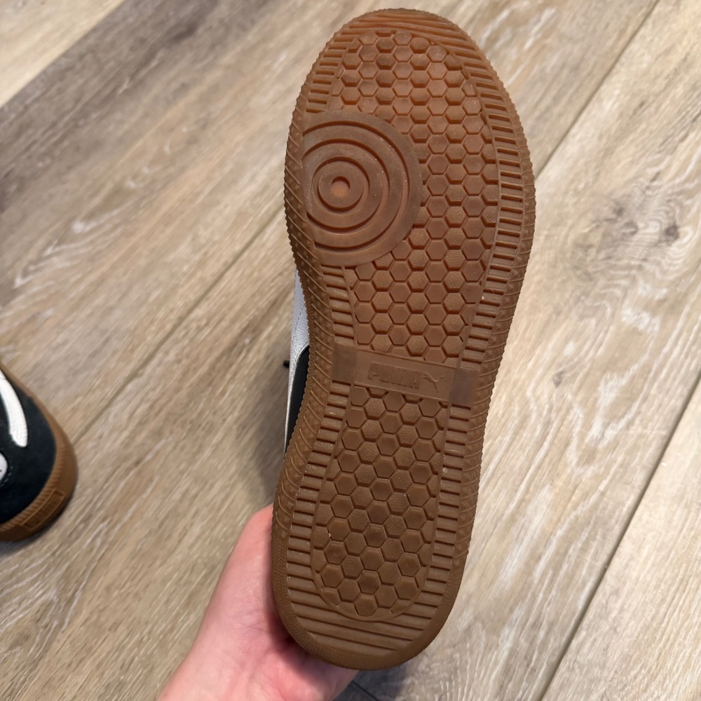 Men's Puma Shoes - Picture 6 of 13